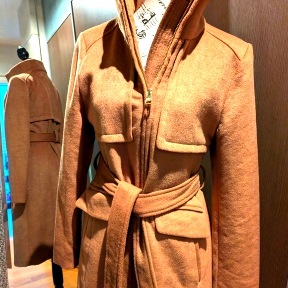 Women's Karl Lagerfeld wool blend coat - Picture 7 of 12